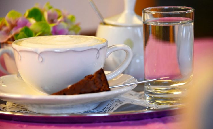 Das Sines Café in Lustenau - Kuchen, Torten und Cupcakes, Kaffee- und Teekreationen, Frühstück und Aperitif